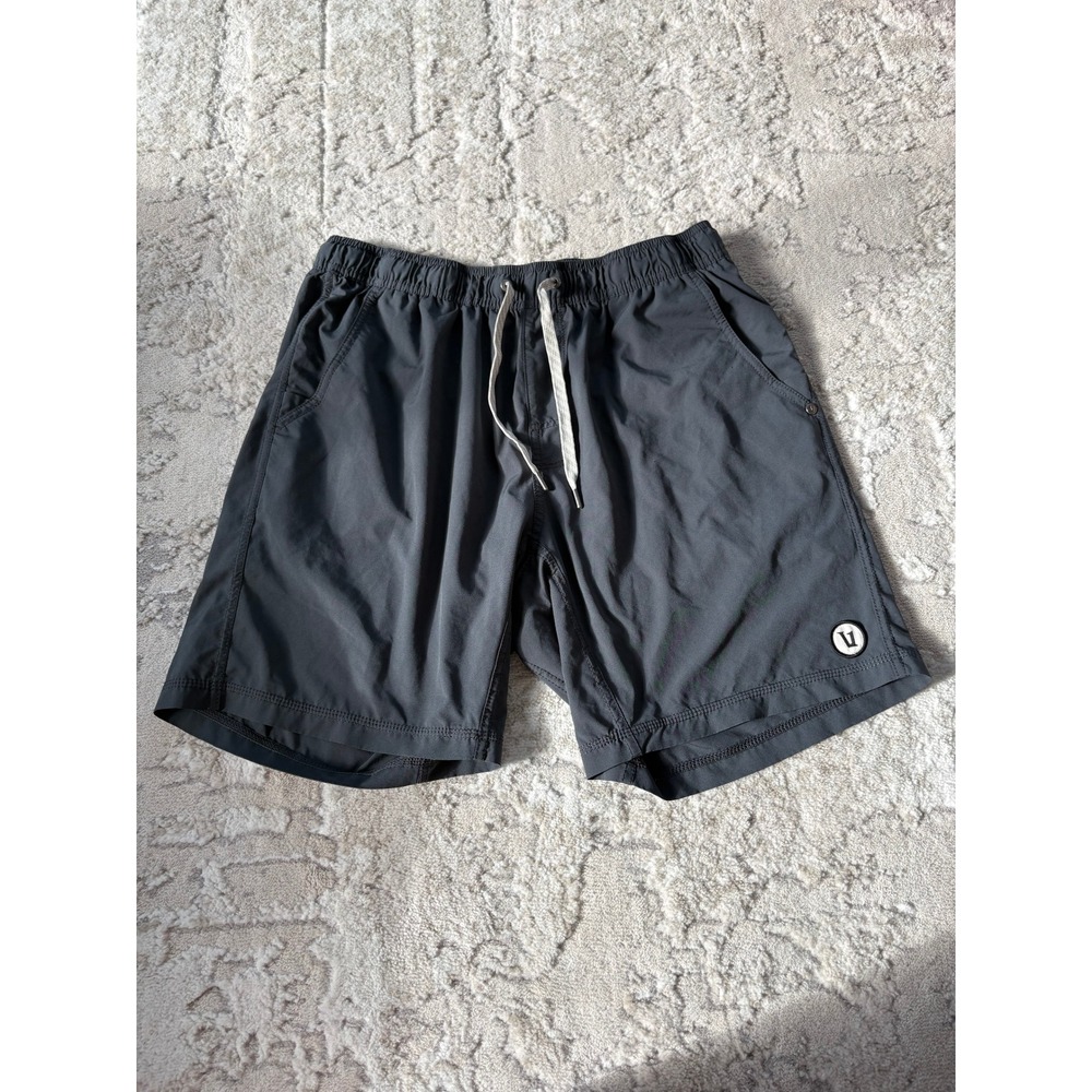 Vuori Kore Short Lined 7" Size Small